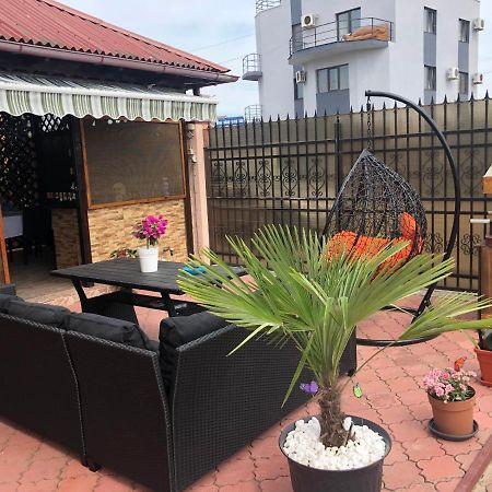 Sea Breeze Rooms Mamaia Nord Нэводари Экстерьер фото