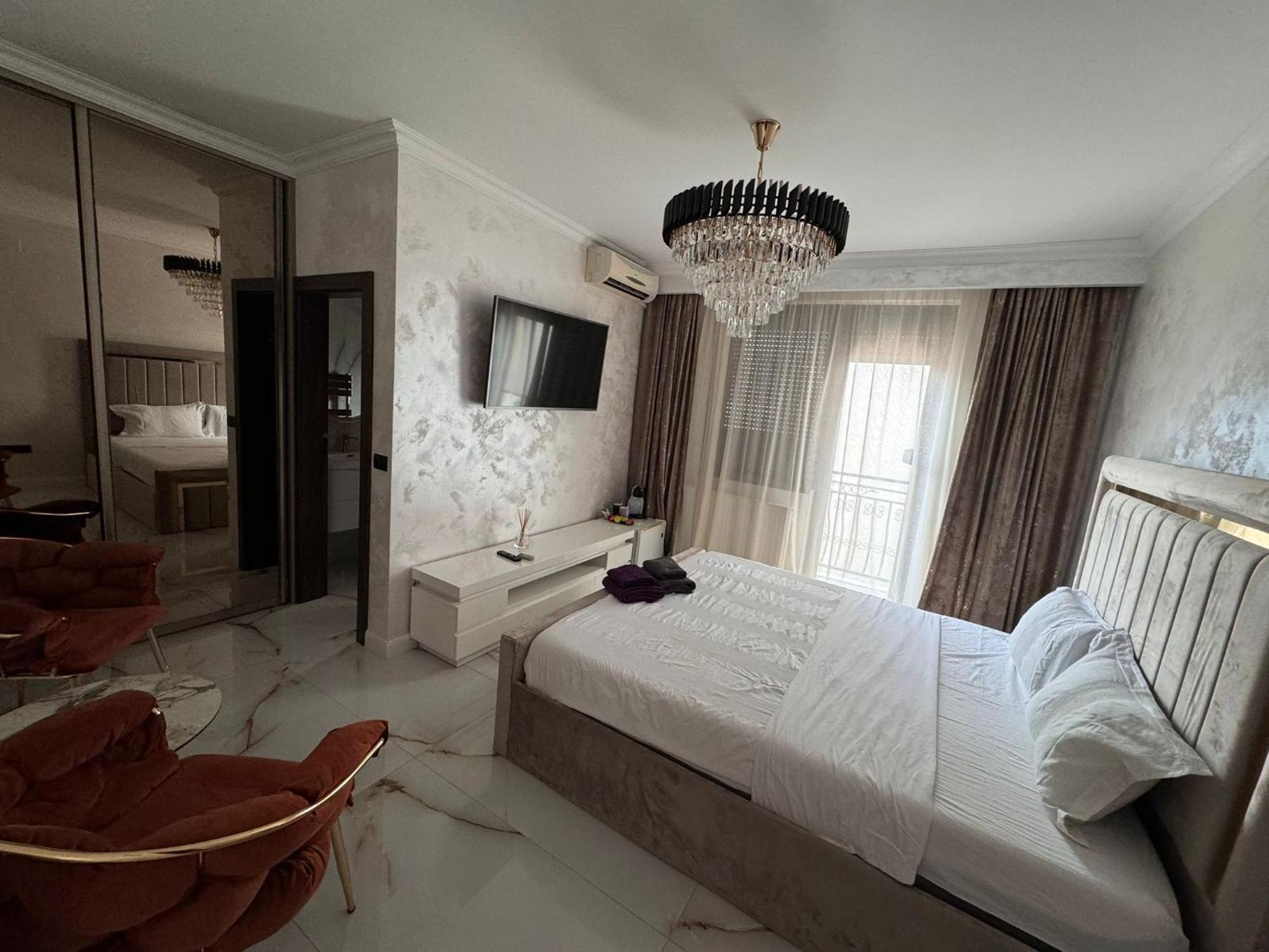 Sea Breeze Rooms Mamaia Nord Нэводари Экстерьер фото